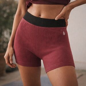 Free People Movement Ribbed Biker Athletic Shorts High Rise Women’s Size M/L